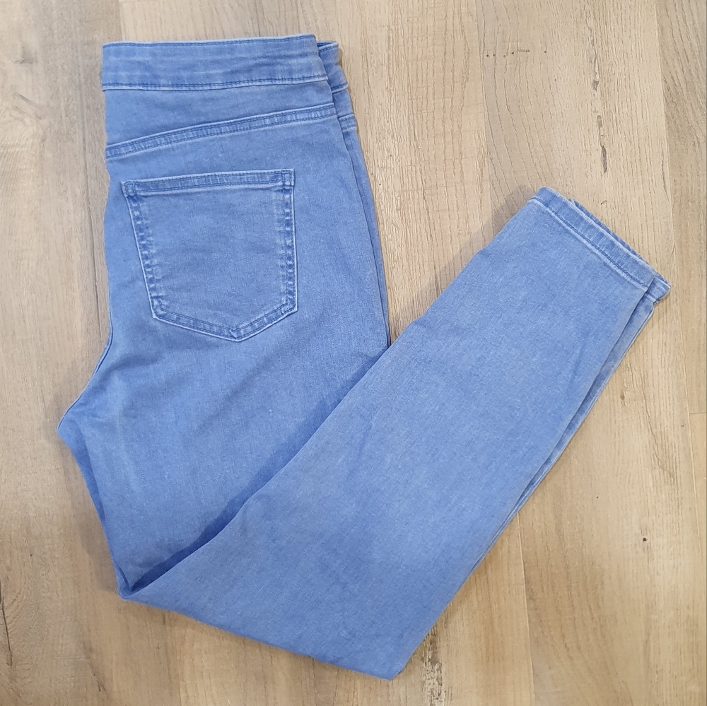Marks and Spencer super skinny stretch denim jeans, blue, size US 10